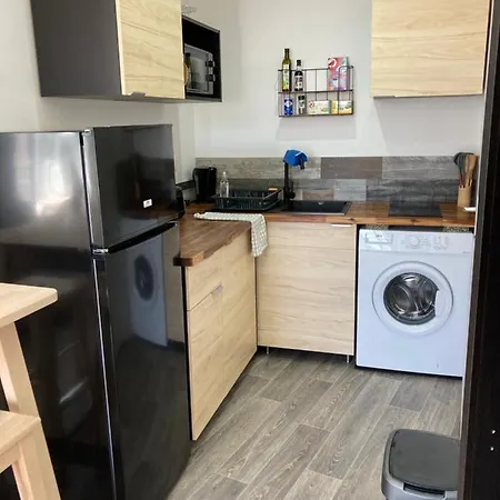 Jolis Appartements Au Coeur De Clermont Ferrand - Proche Jaude - Wifi Et Netflix Exterior photo